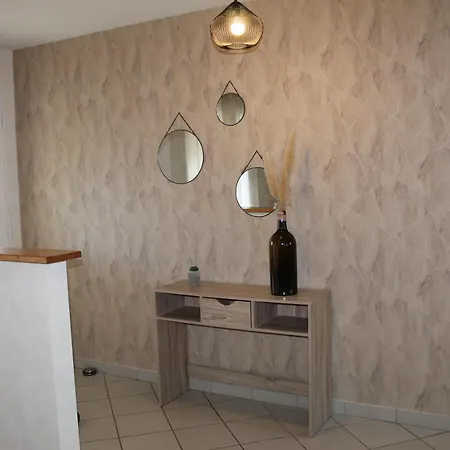 Maison Vue Chaine Des Puys 度假居
